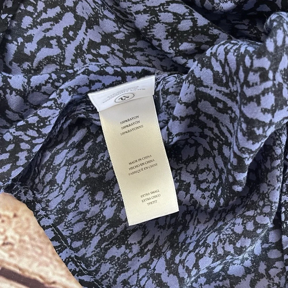 Rails Midnight Lynx Josephine Size XS Rayon Button Shirt Women's Summer‎ - Picture 8 of 9